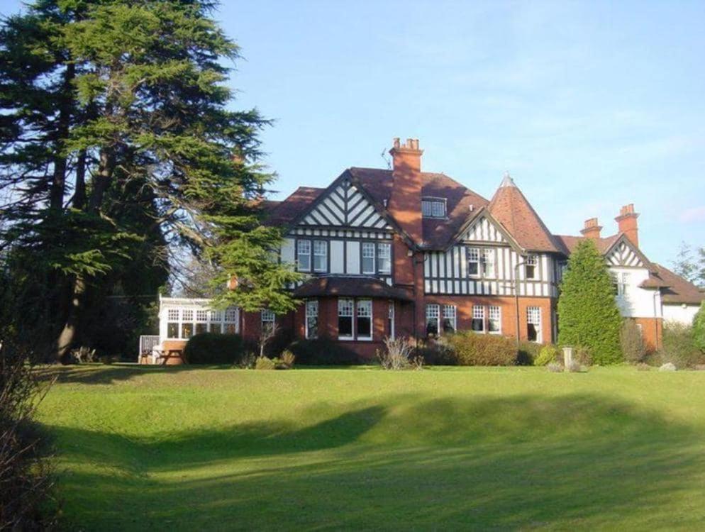 Oyo Dunmar House Hotel Alloa Esterno foto